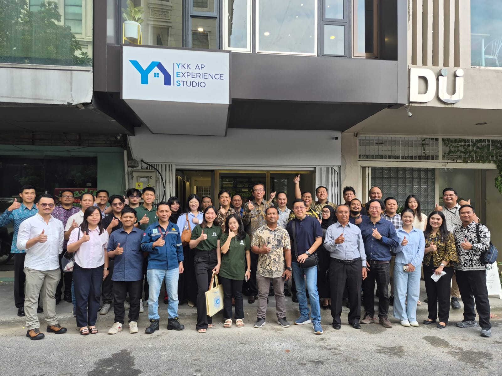 YKK AP Indonesia terus hadirkan produk unggulannya ber-Standar Nasional Indonesia (SNI) memiliki peran penting dalam penyediaan bahan bangunan