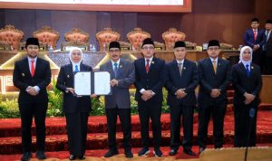 foto apbd jatim 2026 disahkan